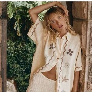 VRG GRL Linen Floral Shirt Sz 8 Oversized Luxury Classic Cottage Coastal NWOT